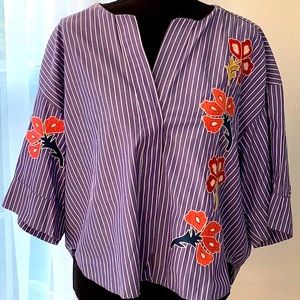 ZARA WOMAN Navy/White Striped V Neck Button Down Embroidered Blouse! Size Large